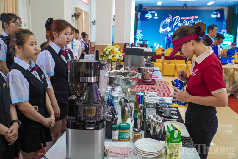 Khánh Hòa khai mạc Cuộc thi Pha chế Cà phê Festival Biển Nha Trang