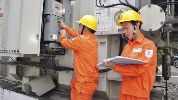 Người dân, doanh nghiệp giảm bớt khó khăn nhờ chính sách hỗ trợ giảm giá điện