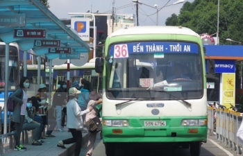 Thành phố Hồ Chí Minh tiếp tục trợ giá xe buýt phục vụ người dân