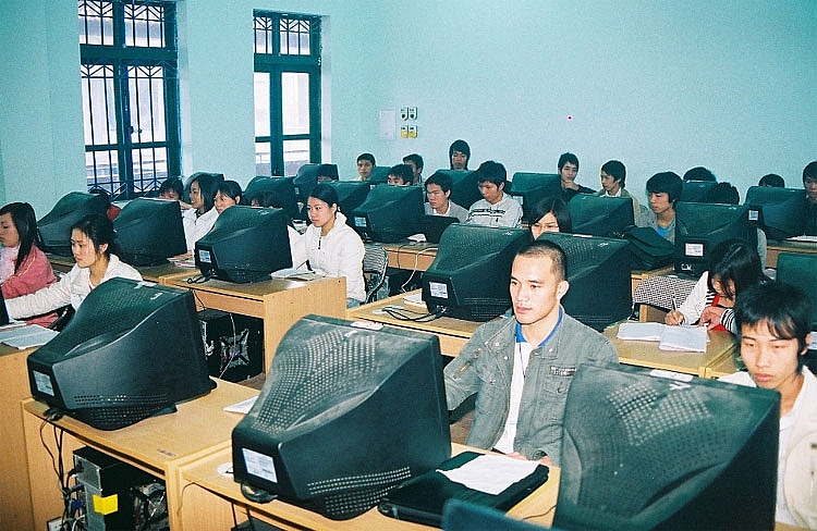 Trường cao đẳng Công nghiệp Nam Định: Xây dựng trường học 