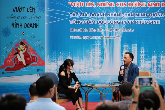 Doanh nhân Phan Minh Thông ra mắt sách “Vượt lên, những con đường kinh doanh”