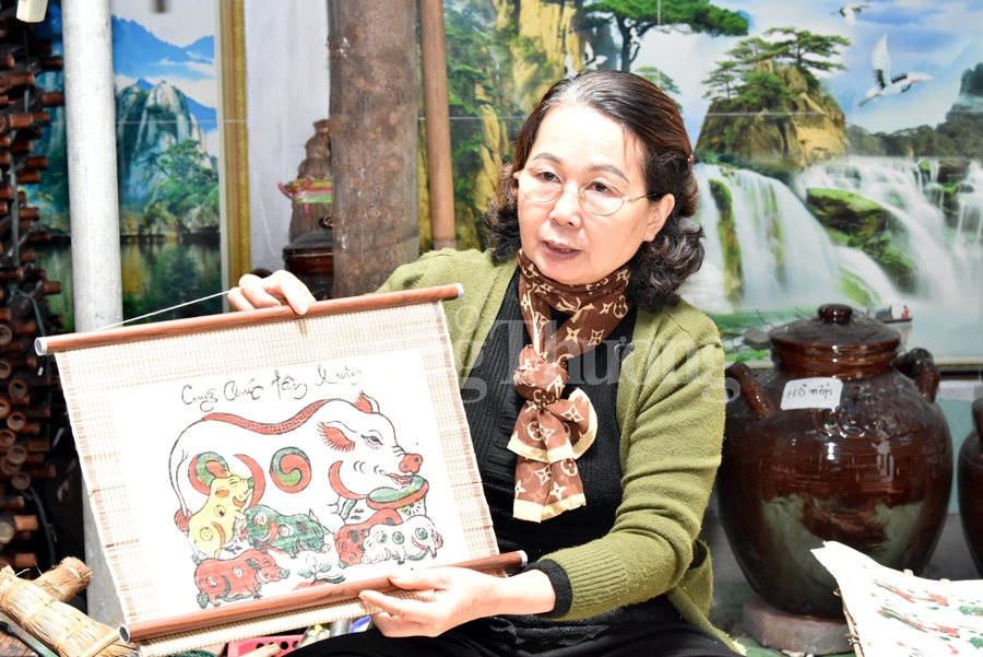 Tranh dân gian Đông Hồ: Khám phá những hình ảnh tuyệt đẹp và đầy màu sắc của tranh dân gian Đông Hồ, một trong những đặc sản văn hóa nghệ thuật của Việt Nam. Các hoạt động sinh hoạt, lễ hội đều được tái hiện sống động trên những bức tranh truyền thống này.