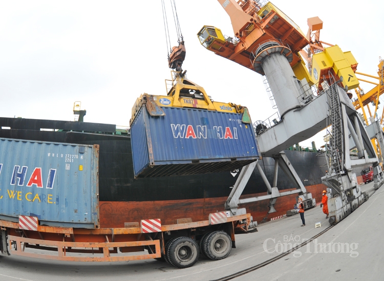 Khó khăn về thị trường và đơn hàng, xuất nhập khẩu 2 tháng đầu năm 2023 giảm 16,7%