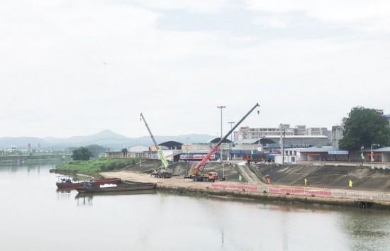 Cửa khẩu Móng Cái: Hoạt động xuất nhập khẩu trở lại bình thường