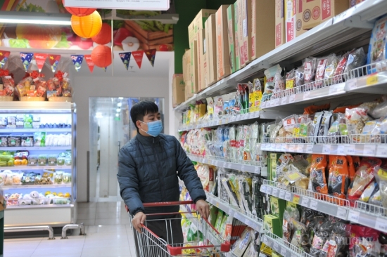 Giải pháp nào để kiểm soát lạm phát, thúc đẩy sự hồi phục phát triển kinh tế?