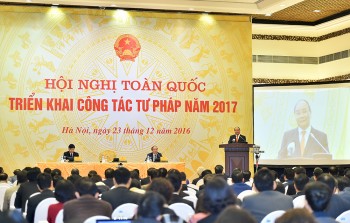 Thủ tướng: Không được cài cắm vào luật những lợi ích riêng