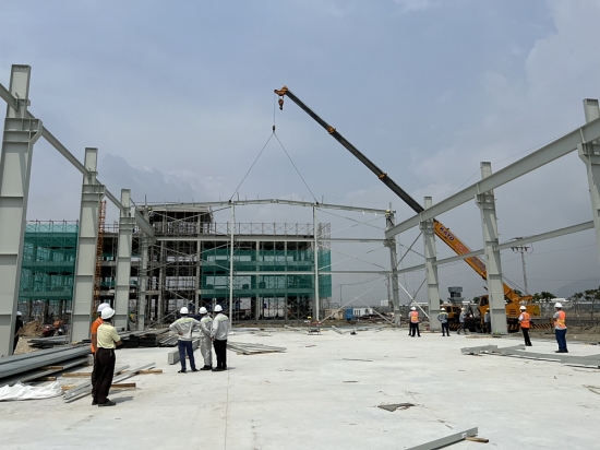 Hòa Phát dự kiến cung cấp vỏ container ra thị trường từ quý 4/2022