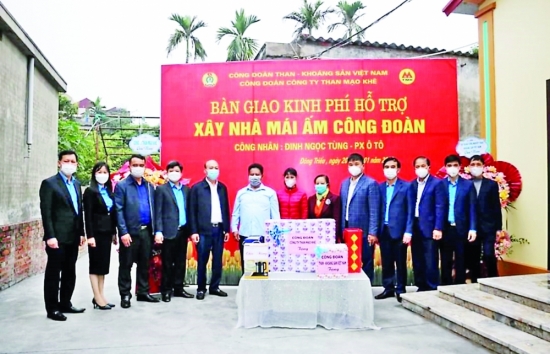 Nâng cao phúc lợi cho thợ mỏ