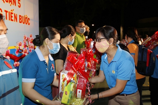 Chăm lo đời sống cho đoàn viên, người lao động