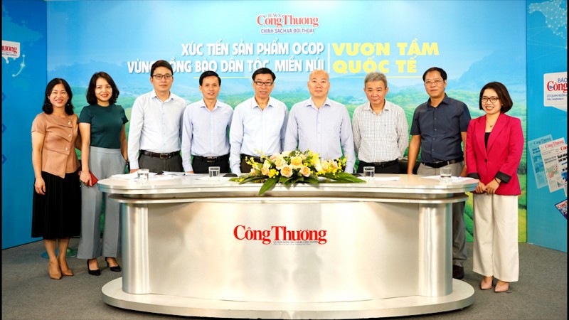 Xúc tiến sản phẩm OCOP vùng đồng bào dân tộc – Vươn tầm quốc tế - Phần II: Hỗ trợ kết nối, thực hiện tốt Chương trình OCOP giai đoạn 2021-2025